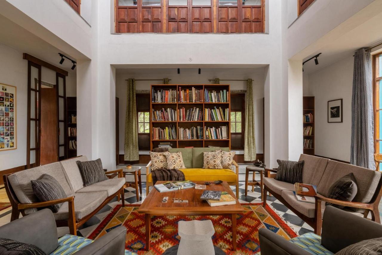 Lohonostays Library Sadhrana Bagh Gurgaon Ngoại thất bức ảnh
