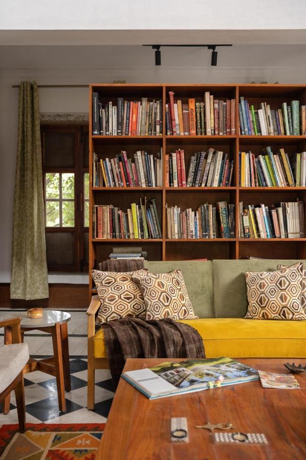 Lohonostays Library Sadhrana Bagh Gurgaon Ngoại thất bức ảnh